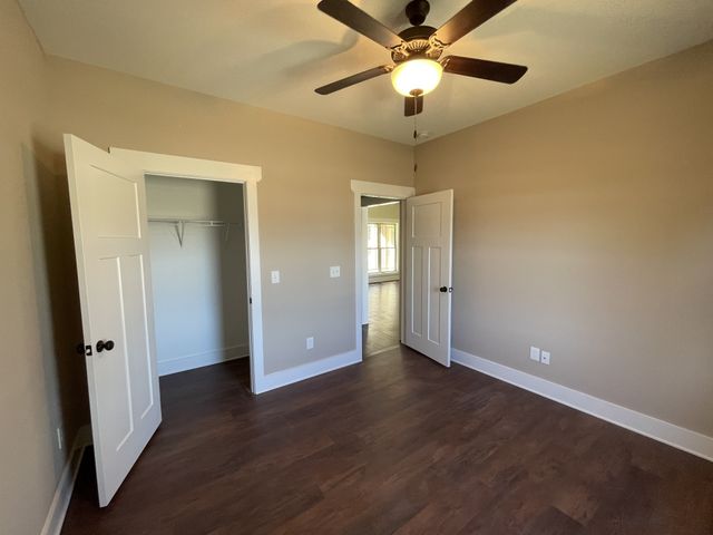 3597 Thompson Rd, Murfreesboro, TN 37128