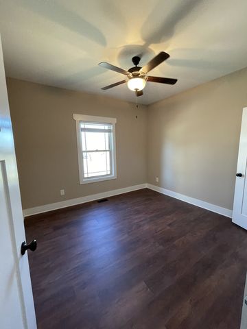 3597 Thompson Rd, Murfreesboro, TN 37128