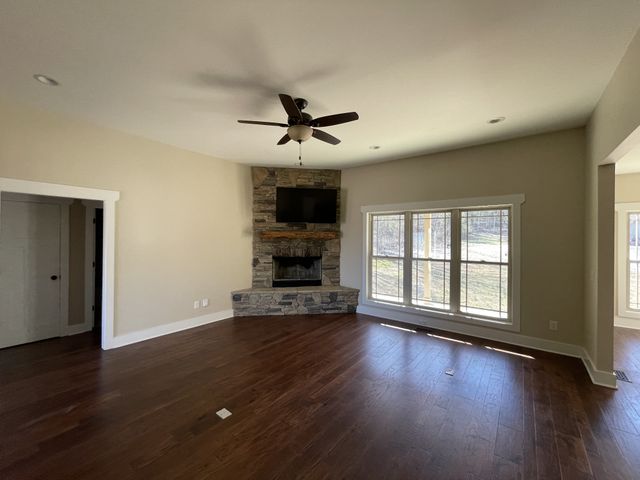 3597 Thompson Rd, Murfreesboro, TN 37128