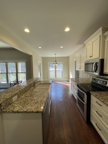 3597 Thompson Rd, Murfreesboro, TN 37128