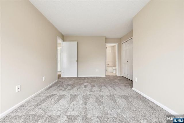 1295 Hibiscus Court, Mahwah, NJ 07430