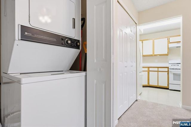 1295 Hibiscus Court, Mahwah, NJ 07430