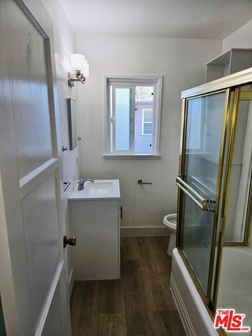 5625 Clemson Street, Los Angeles, CA 90016