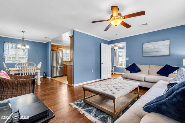 2241 Mount Hope Lane, Toms River, NJ 08753