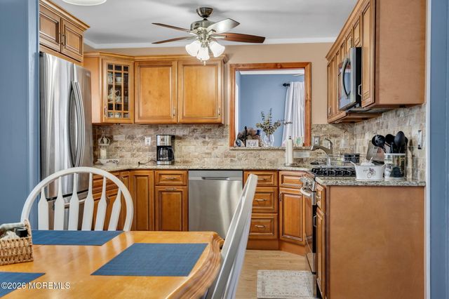 2241 Mount Hope Lane, Toms River, NJ 08753