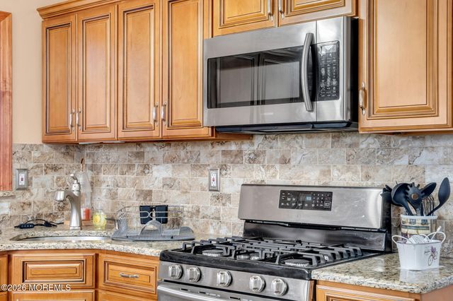 2241 Mount Hope Lane, Toms River, NJ 08753