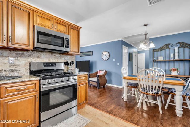 2241 Mount Hope Lane, Toms River, NJ 08753