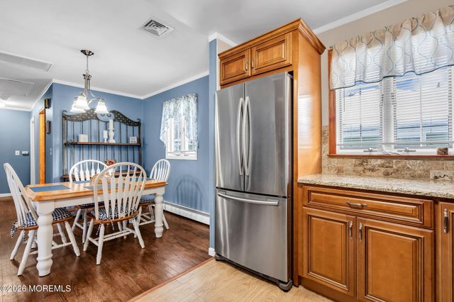 2241 Mount Hope Lane, Toms River, NJ 08753