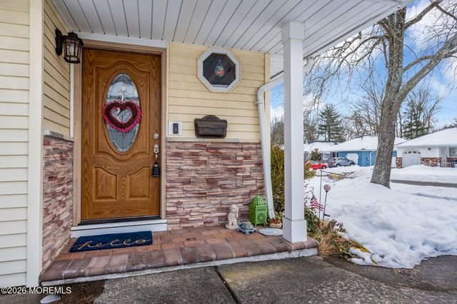 2241 Mount Hope Lane, Toms River, NJ 08753