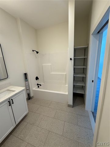 1117 West Fayette Street 210, Syracuse, NY 13204