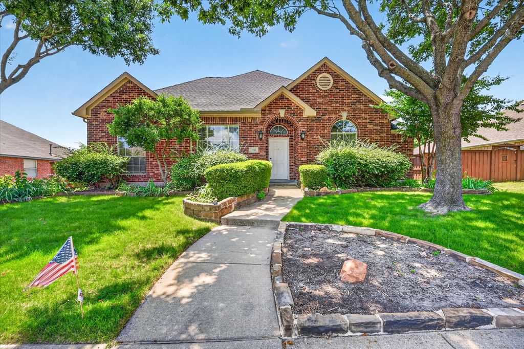 1710 Travis Court, Allen, TX 75002