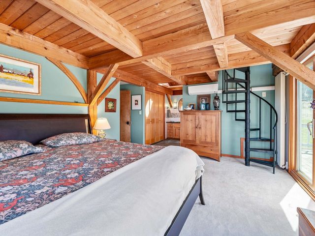 2381 Middle Road, Plainfield, VT 05667