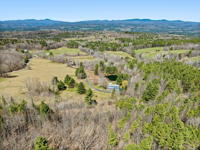 2381 Middle Road, Plainfield, VT 05667