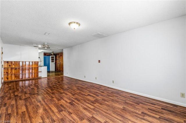 3825 Old hollow Road, Kernersville, NC 27284