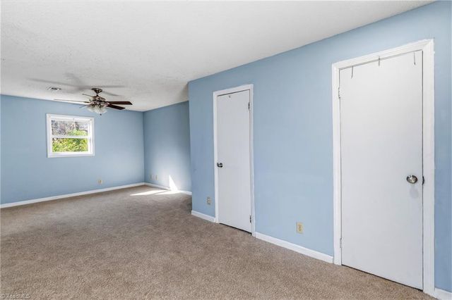 3825 Old hollow Road, Kernersville, NC 27284