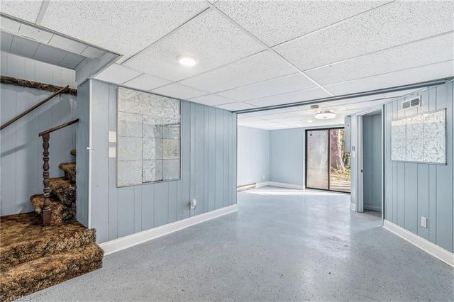 3825 Old hollow Road, Kernersville, NC 27284