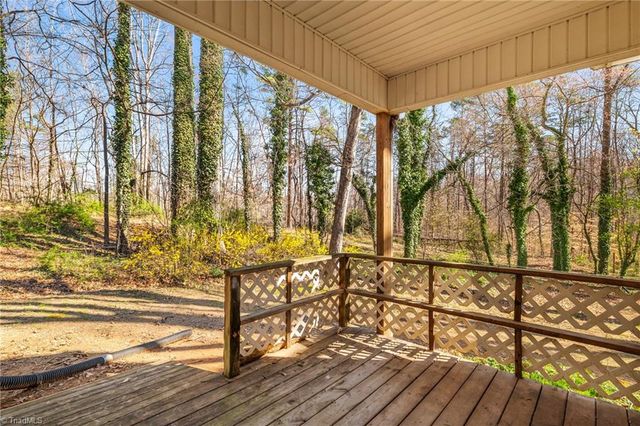 3825 Old hollow Road, Kernersville, NC 27284