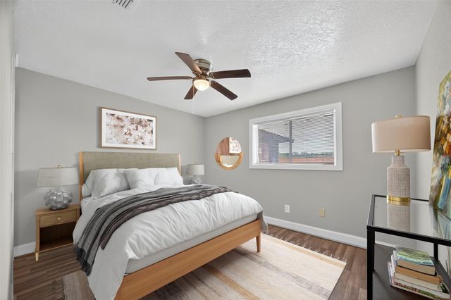 10967 Fairland Drive, Houston, TX 77051