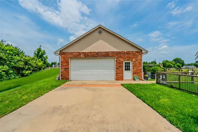 15820 Big Horn Trail, Frisco, TX 75035