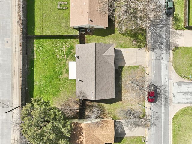 4400 Willow Crest Drive, Arlington, TX 76017