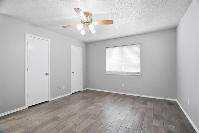 4400 Willow Crest Drive, Arlington, TX 76017