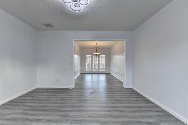 2060 Eagle Nest Bluff, Lawrenceville, GA 30044