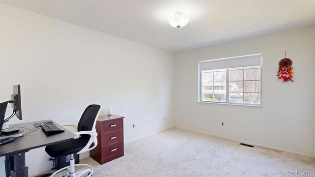 3649 Wakefield Drive, Troy, MI 48083