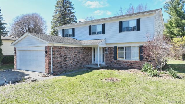 3649 Wakefield Drive, Troy, MI 48083