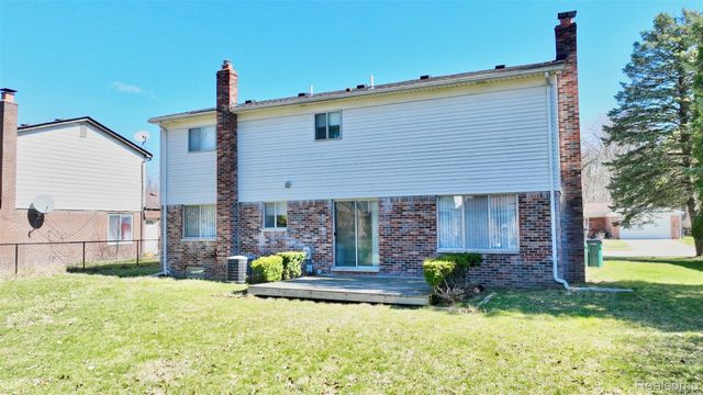 3649 Wakefield Drive, Troy, MI 48083