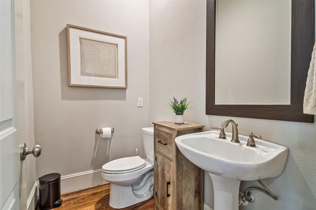 1847 Edwards Street, Houston, TX 77007