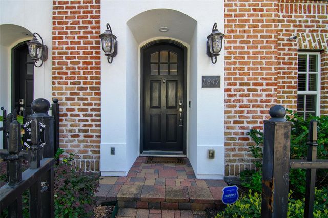 1847 Edwards Street, Houston, TX 77007