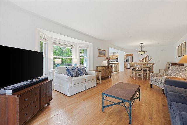 3002 Maple Brook Rd 3002, Bellingham, MA 02019