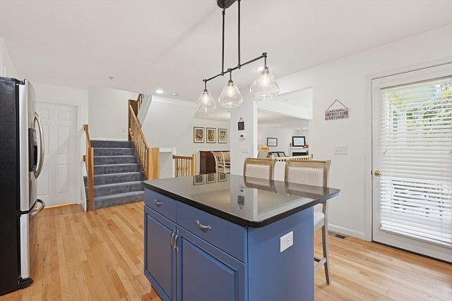 3002 Maple Brook Rd 3002, Bellingham, MA 02019