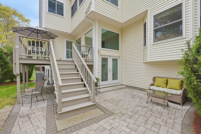 3002 Maple Brook Rd 3002, Bellingham, MA 02019