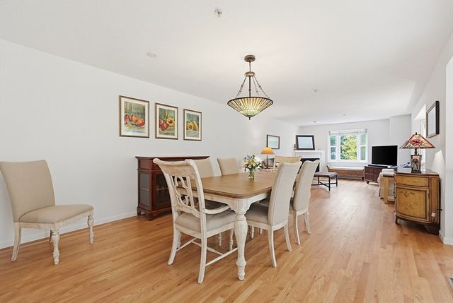 3002 Maple Brook Rd 3002, Bellingham, MA 02019