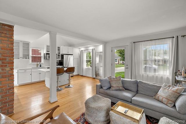 559 E Southlawn Boulevard, Birmingham, MI 48009