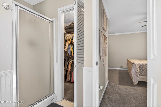 202 Quail Creek Court, Hubert, NC 28539