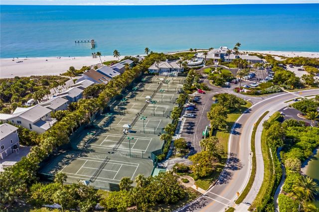 809 S HARBOR DRIVE, Boca Grande, FL 33921