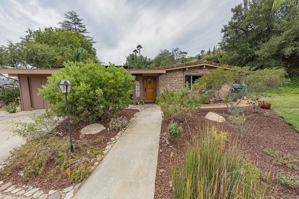 4719 Via Inca, Fallbrook, CA 92028 — photo 2