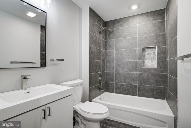 540 S 52ND ST, Philadelphia, PA 19143