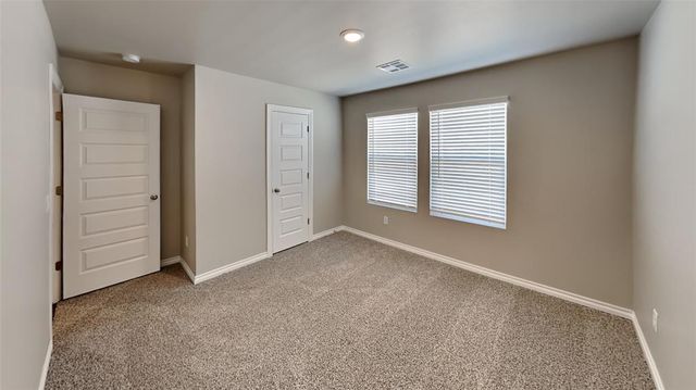 10232 NW 28th Terrace, Oklahoma City, OK 73099