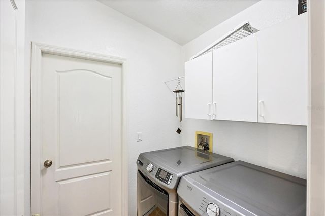 1646 SCARLETT AVENUE, North Port, FL 34289