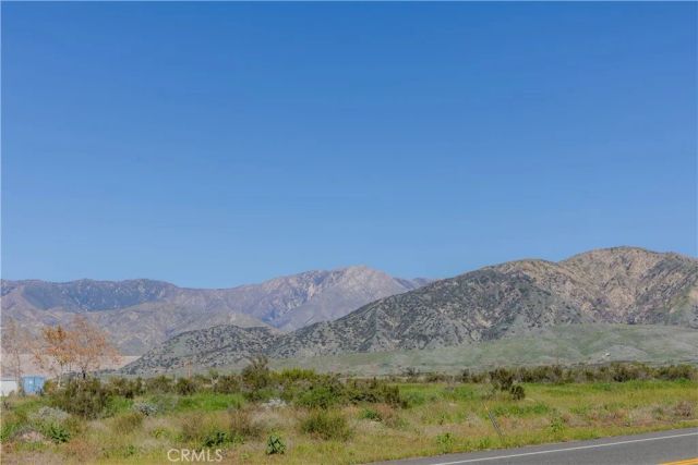 2140 Mentone 3, Mentone, CA 92359