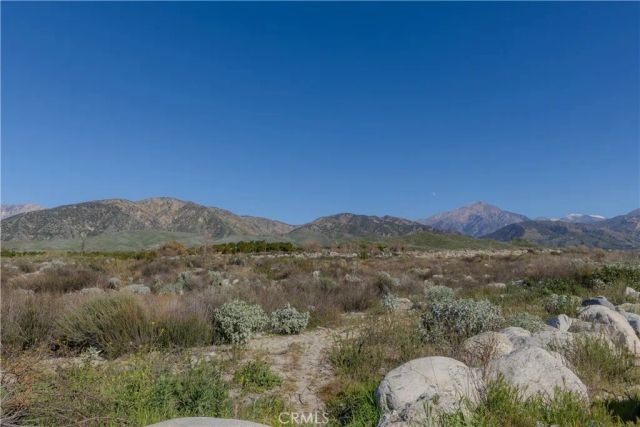 2140 Mentone 3, Mentone, CA 92359