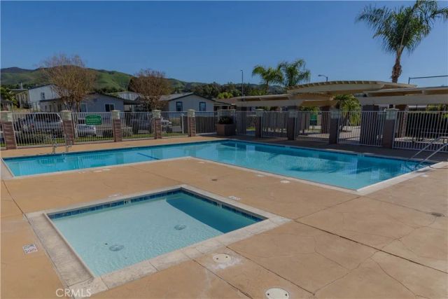 2140 Mentone 3, Mentone, CA 92359