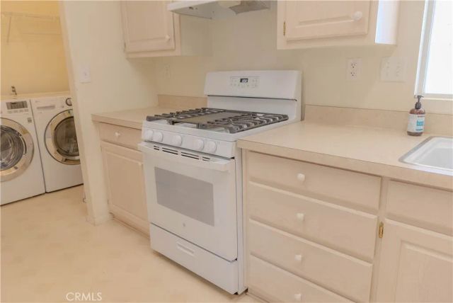 2140 Mentone 3, Mentone, CA 92359