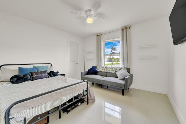 107 Segovia Avenue, Royal Palm Beach, FL 33411