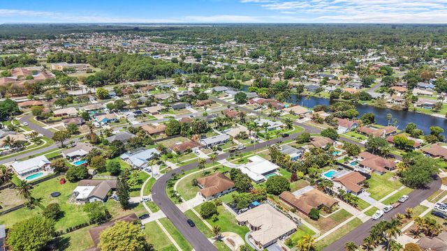 107 Segovia Avenue, Royal Palm Beach, FL 33411