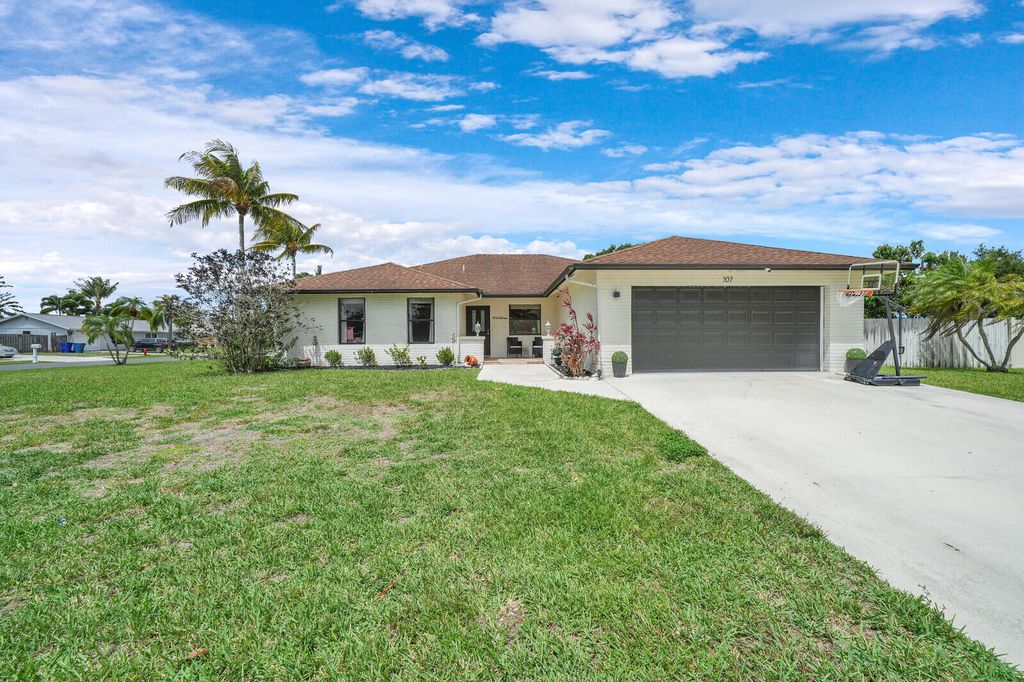 107 Segovia Avenue, Royal Palm Beach, FL 33411