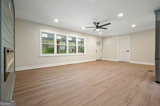 117 Chester Harris Drive, Dallas, GA 30132